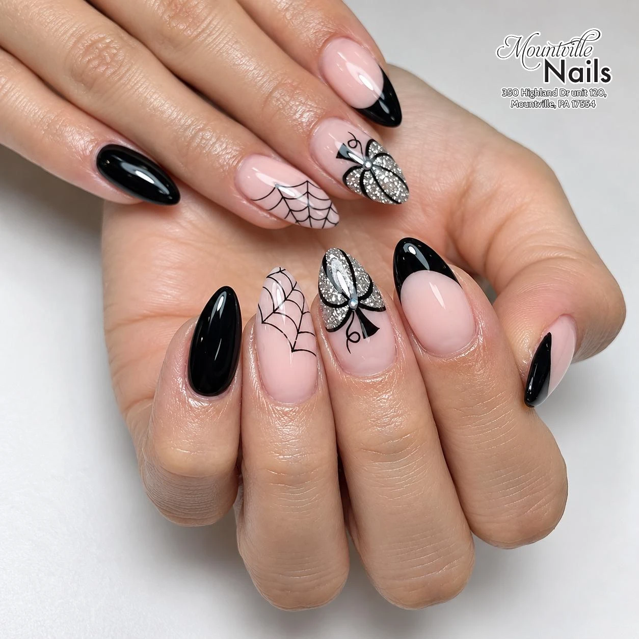 Halloween Nail Art Oct 22 2026